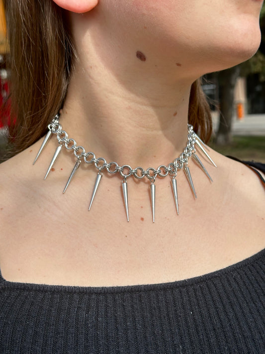 Thorn Choker