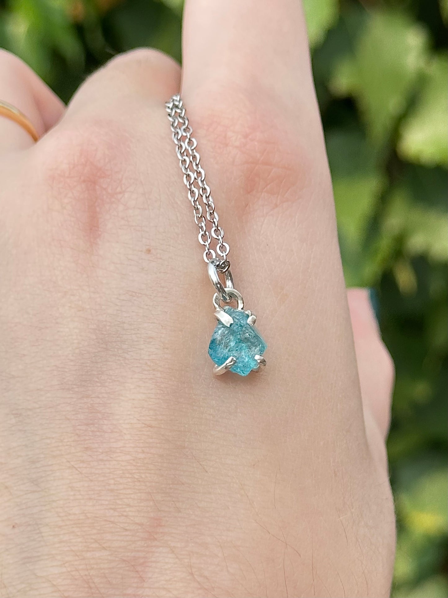 Mini Raw Appatite Pendant