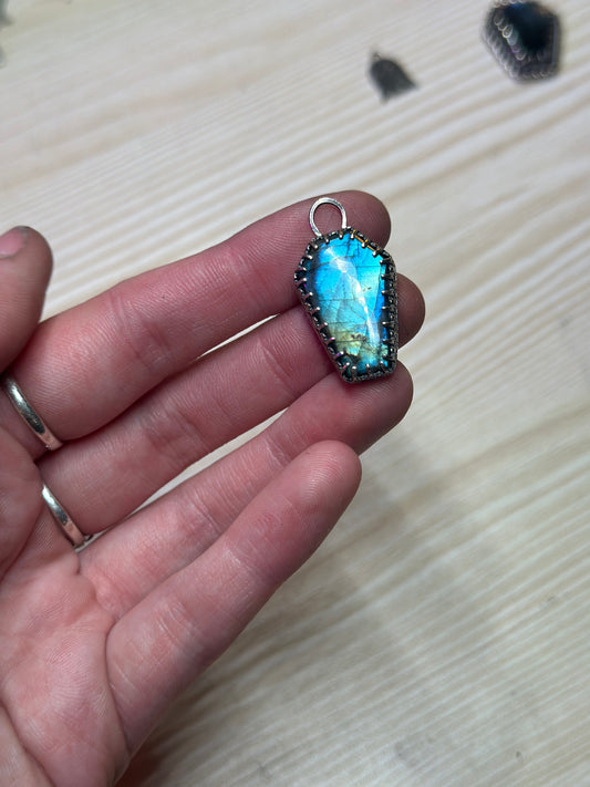 Simple Labradorite Coffin Pendant