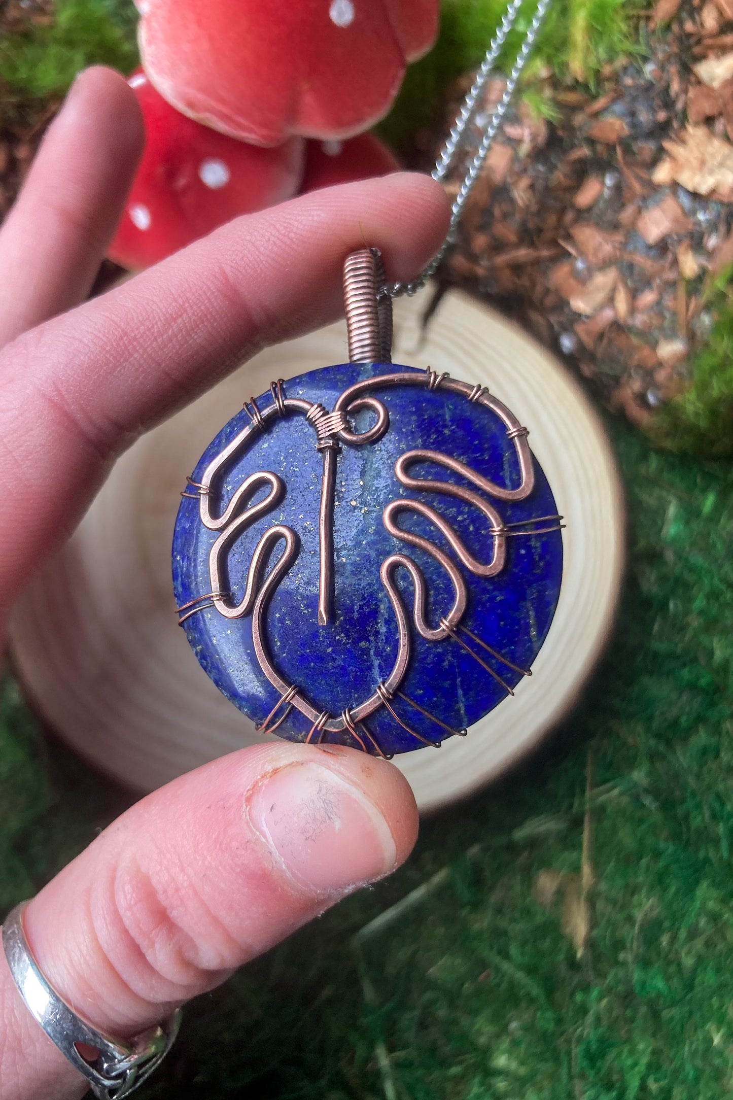 Lapis Lazuli Monstera Pendant